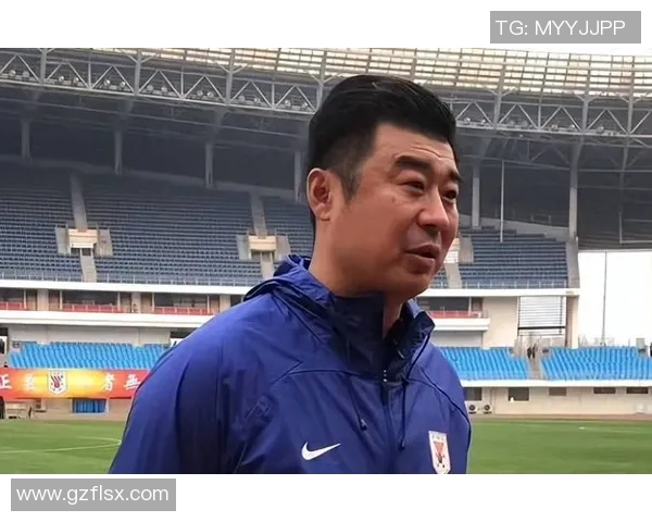 中国足球历史上身高最高的明星球员是谁及其成就解析 中国足球历史上身高最高的明星球员是谁及其成就解析