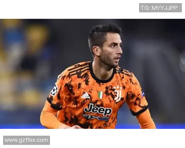 墨西哥足球明星马奎斯的辉煌职业生涯与对国家队的贡献分析